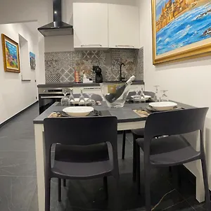 https://case-vacanze-donna-ina.palermohotels.org